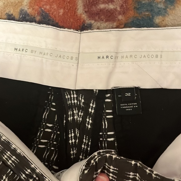 Marc by Marc Jacobs Woven Shorts - Picture 2 of 4